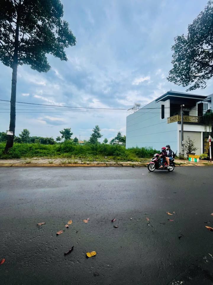 Đất nền mặt tiền đường Trần Nhân Tông, Bảo Vinh, 126m² - Cơ hội đầu tư tuyệt vời!