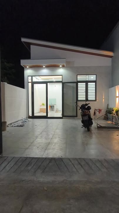 Nhà riêng Hiệp An, Thủ Dầu Một 168m² giá 2.38 tỷ - Đường ô tô vào tận nơi!