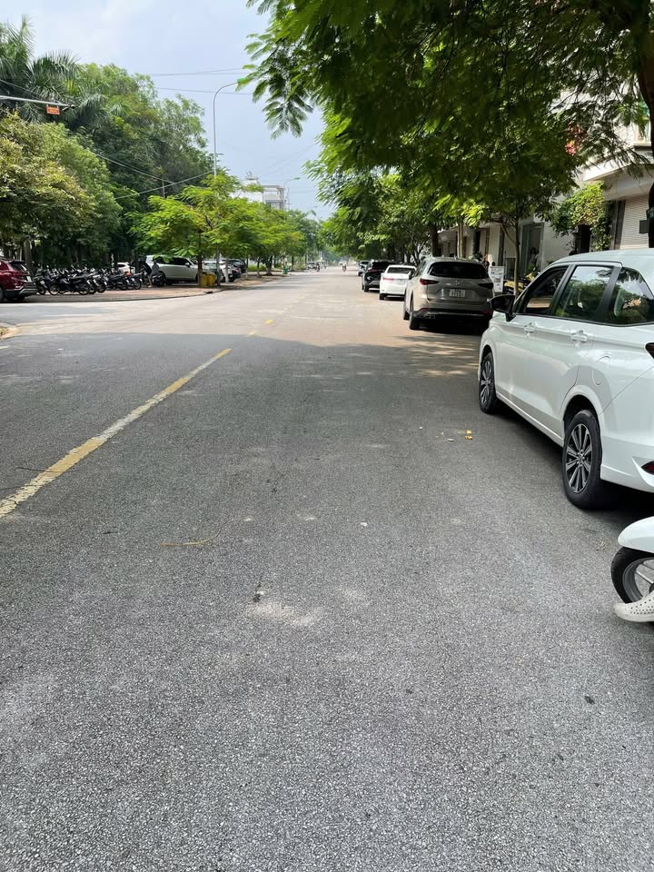 Đất nền trục chính Ngô Sỹ Liên, Kinh Bắc 88.5m² giá 10 tỷ - Tiềm năng kinh doanh vượt trội!