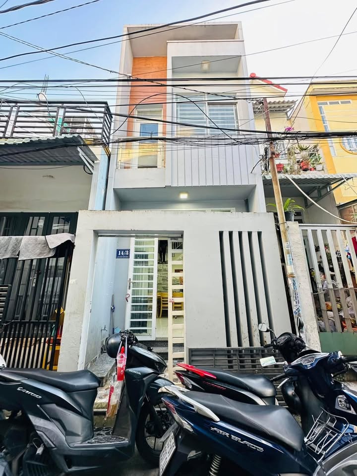 Nhà cho thuê hẻm Nhánh Bà Huyện Thanh Quan, quận Ninh Kiều, 42m² - Tiện nghi đầy đủ, an ninh