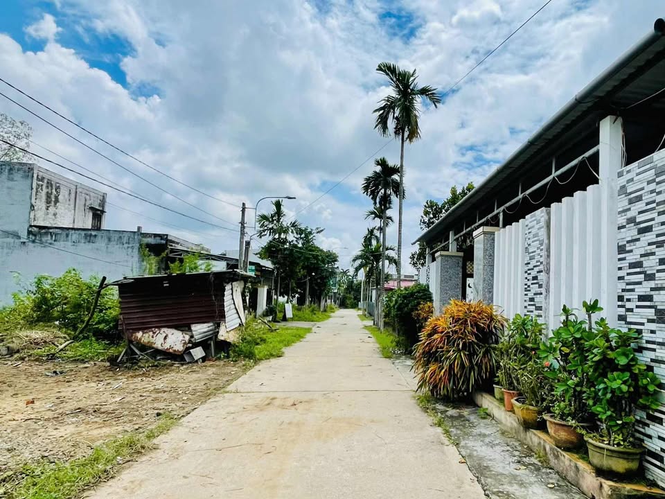 Đất nền Điện Thắng Nam 150m² giá 1.4 tỷ - Khu vực dân cư sầm uất!