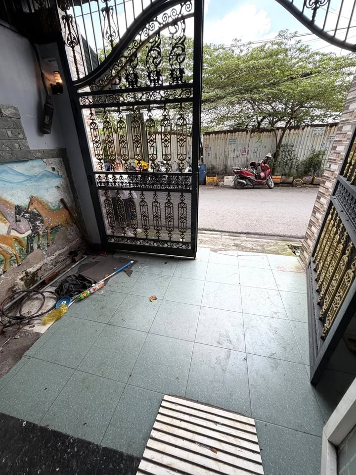 Nhà đẹp 4 tầng Hương Lộ 2, Bình Trị Đông A, 61m² giá 6.25 tỷ - Không thể bỏ lỡ!