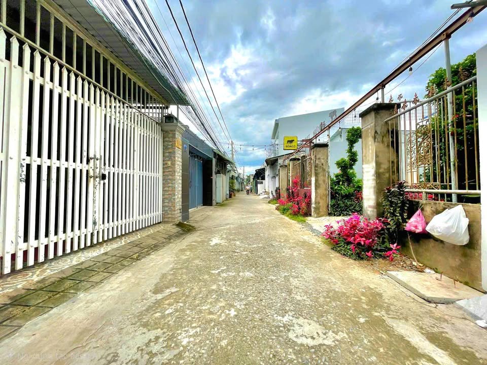 Bán đất phường 5, TP Mỹ Tho, 165m² giá 2 tỷ - Vị trí đắc địa, tiện nghi đầy đủ!