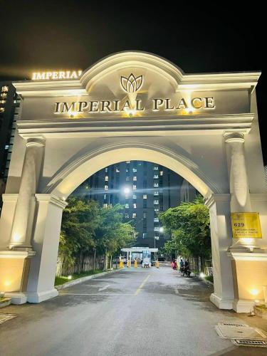 Căn hộ Imperial Place Bình Tân 56m² giá 3.2 tỷ - Nhà mới đẹp, vào ở ngay!