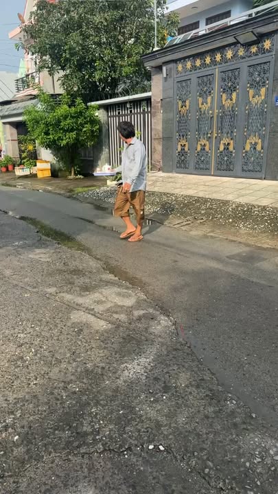 Nhà phố Thới Tam Thôn Hóc Môn 51m² giá 3.9 tỷ - Sổ hồng riêng, thương lượng linh hoạt!