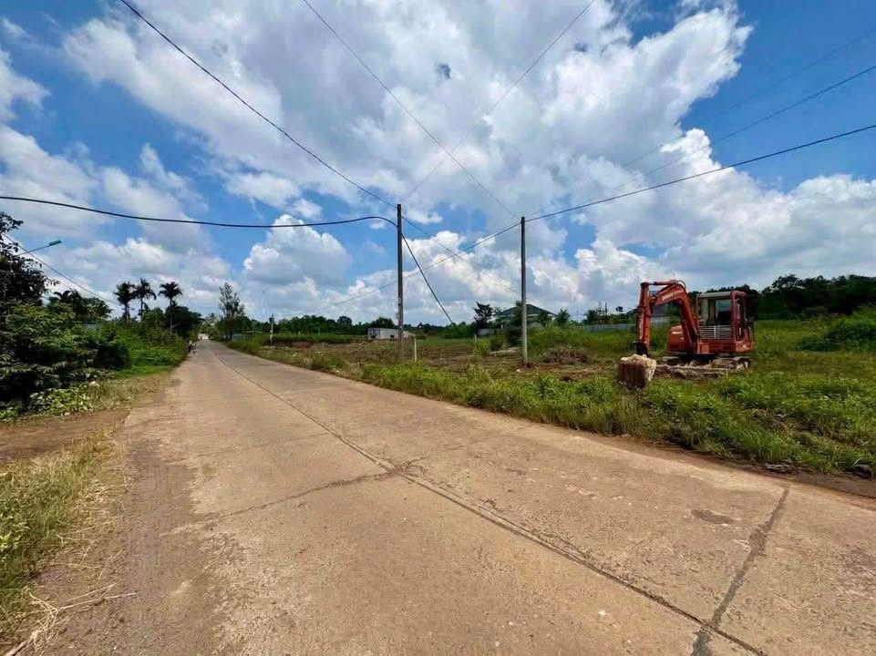 Đất mặt tiền Y Wang nối dài, phường Ea Kao 1470m² giá 4.4 tỷ - Cơ hội đầu tư lý tưởng!