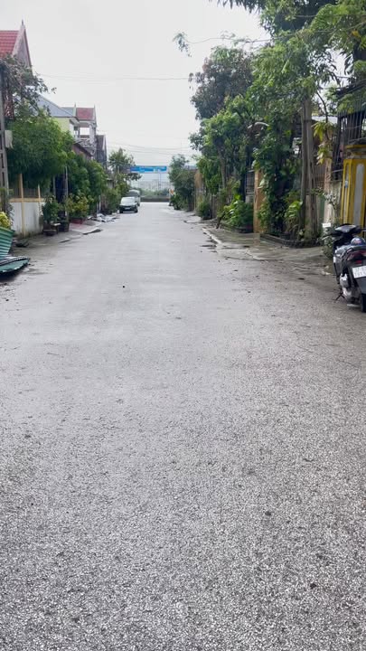 Đất 2 mặt đường phường Vinh Hưng 120m² giá 3 tỷ - Vị trí đắc địa gần sân bay!