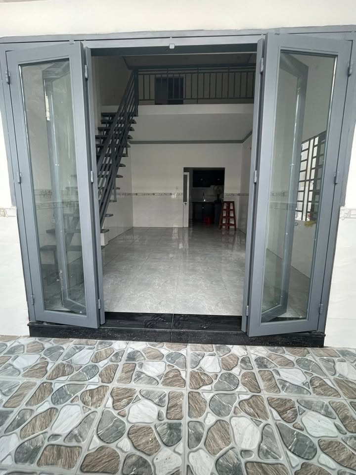 Nhà cấp 4 và 5 phòng trọ Tân Đông Hiệp, Dĩ An 144m² - Chính chủ bán gấp!