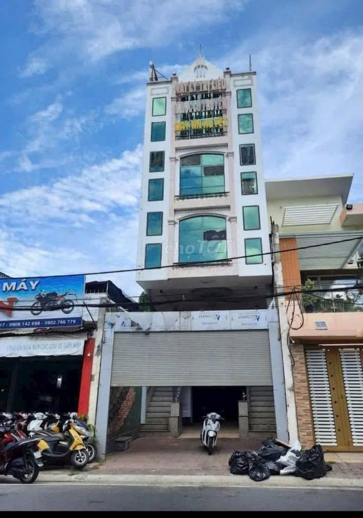 Cho thuê nhà mặt tiền đường Trương Công Định Vũng Tàu 174m² - Kinh doanh thuận lợi