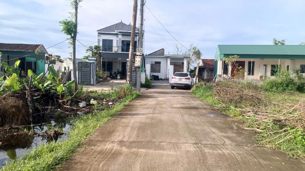 Lô đất đẹp Tân Lâm Hương, Thạch Hà 153,6m² giá 1 tỷ - Đường thông thoáng, dân cư sầm uất!