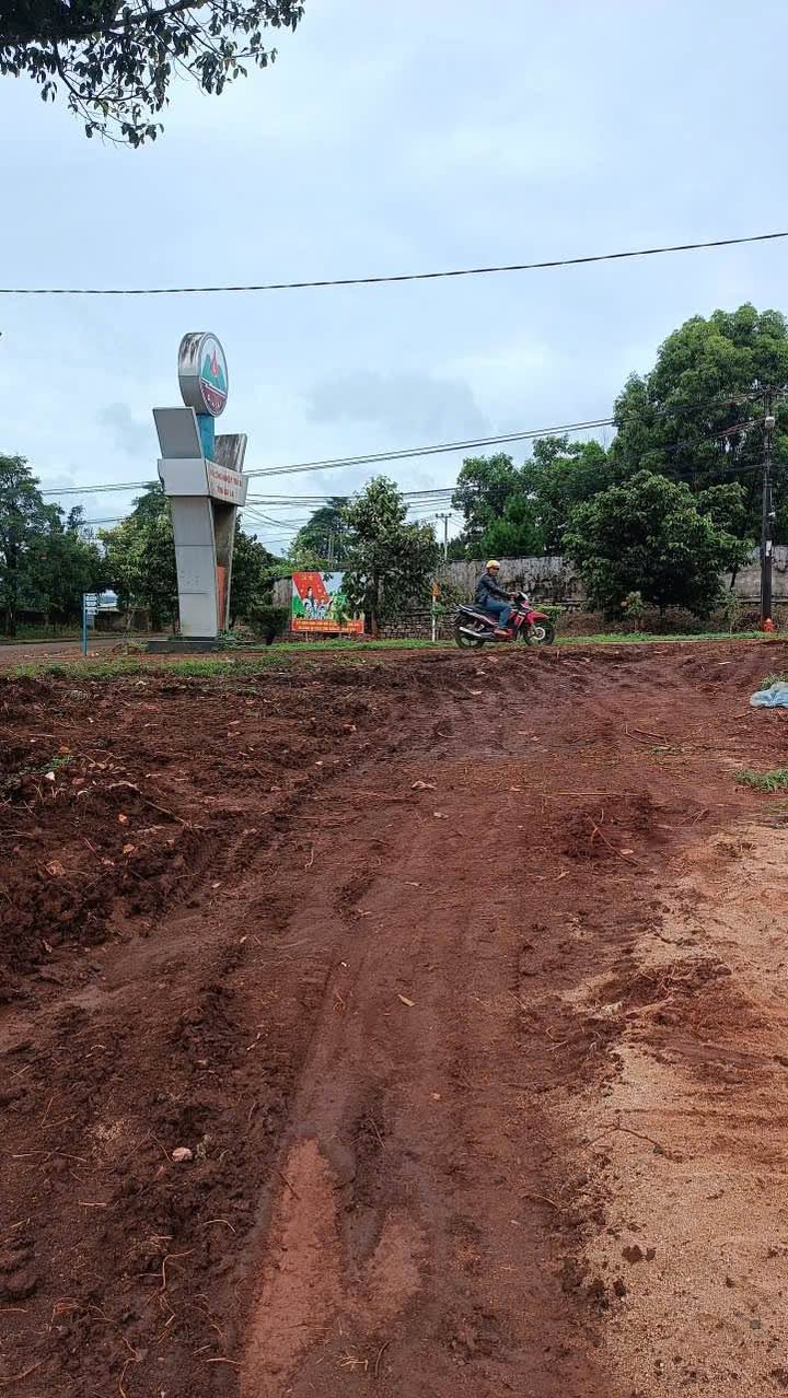 Đất Mặt Tiền Ngô Quyền, Pleiku 384m² giá 1.69 tỷ - Cơ hội đầu tư không thể bỏ lỡ!