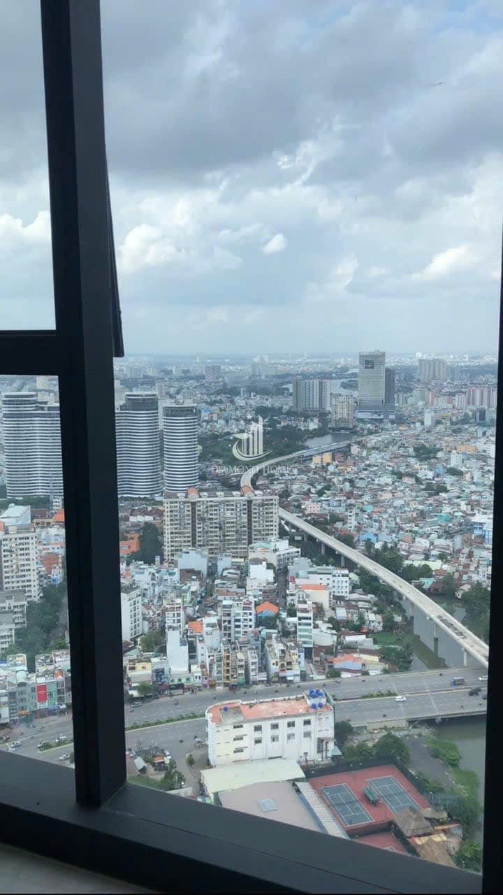 Căn hộ Vinhomes Golden River 78m² giá 16 tỷ - View thành phố tuyệt đẹp!