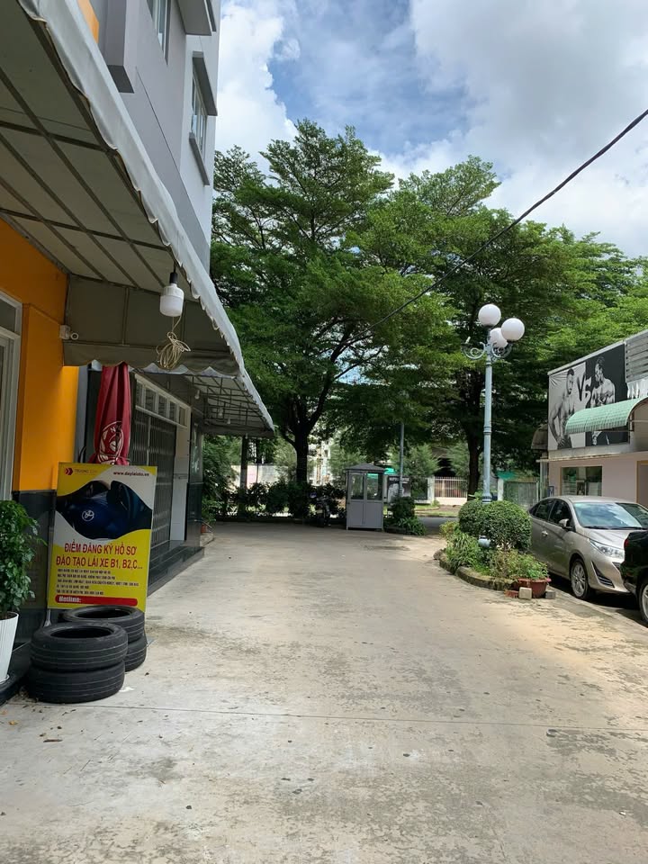 Shophouse Chung Cư Sơn Kỳ 1, Tân Phú 120m² - Mặt tiền lý tưởng cho kinh doanh!