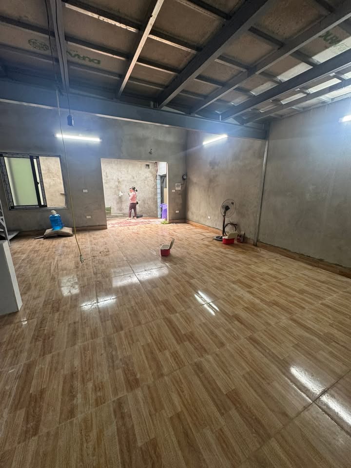 Nhà riêng Nhật Tân, Tây Hồ 75m² giá 2 tỷ - Thiết kế hợp lý, gần chợ