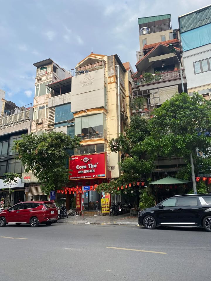 Mặt bằng kinh doanh cho thuê phố Thanh Niên 50m² - Phù hợp mọi mô hình