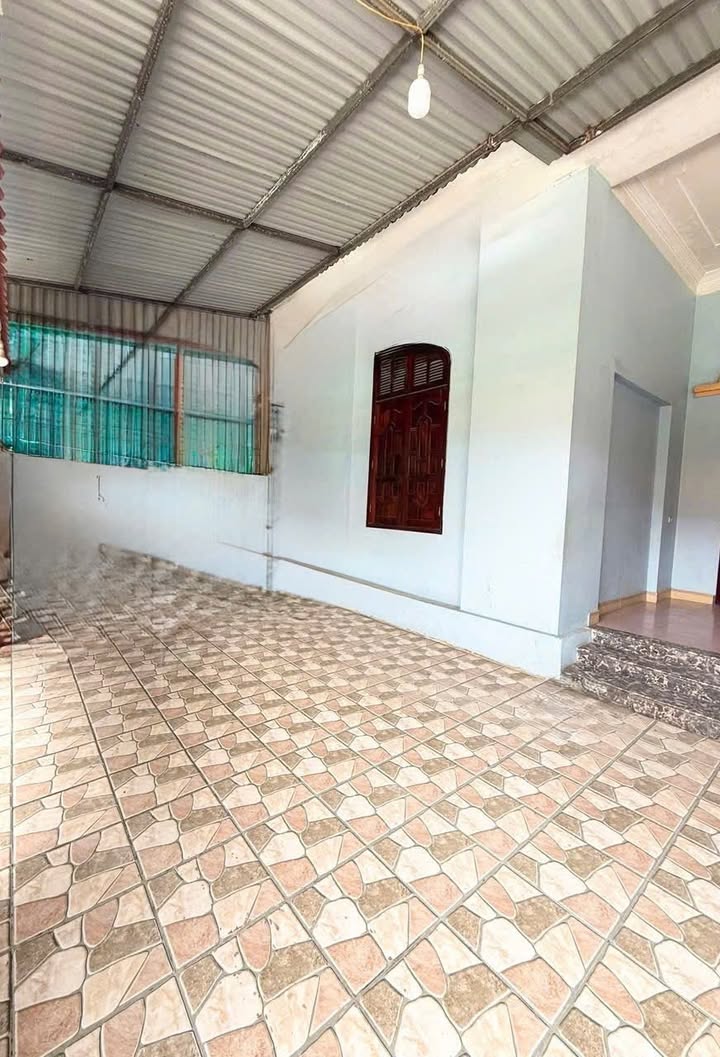 Nhà 2 tầng Phong Đình Cảng, 135m² giá 6 triệu - Phù hợp cho hộ gia đình và sinh viên!