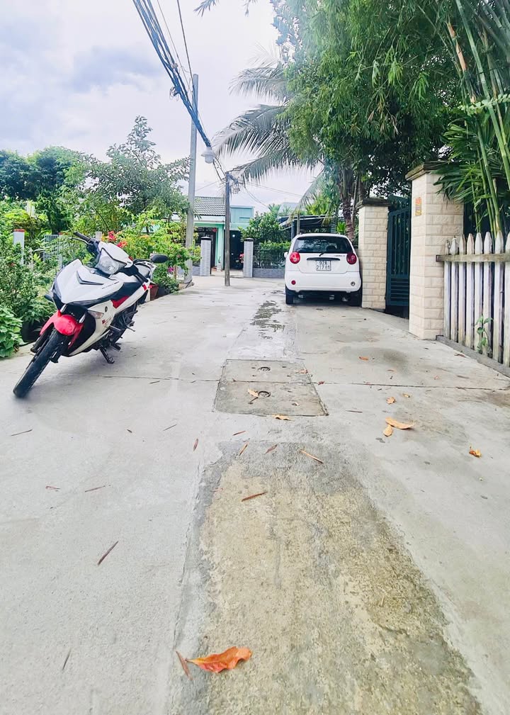 Đất nền KDC Khối 1 - Vĩnh Điện 180m² giá 1.1 tỷ - Vị trí trung tâm sầm uất!