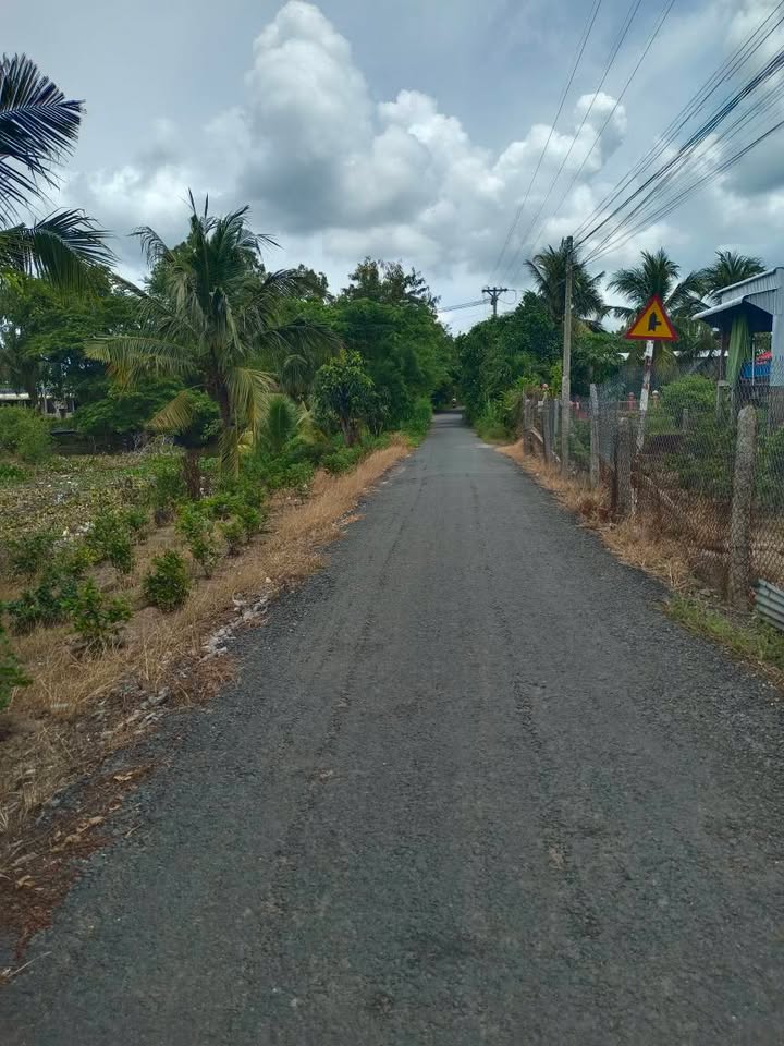 Đất CLN 2000m² mặt tiền đường Huỳnh Văn Thu, Châu Đốc - Giá 1,9 tỷ thương lượng!