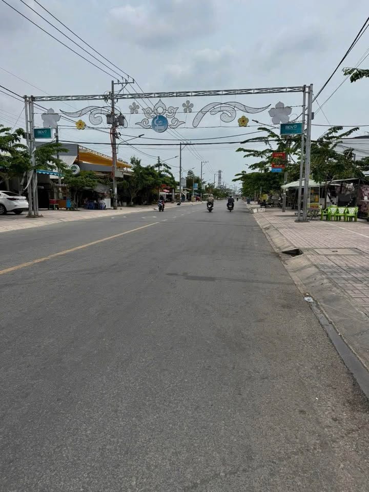 Đất nền Phan Đình Phùng Châu Đốc 101.7m² giá 5 tỷ - Vị trí đắc địa, tiềm năng sinh lời!