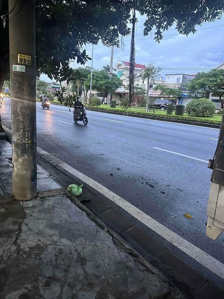 Đất nền mặt đường 353 Dương Kinh 121m² giá chỉ 5 tỷ - Cơ hội đầu tư hấp dẫn!