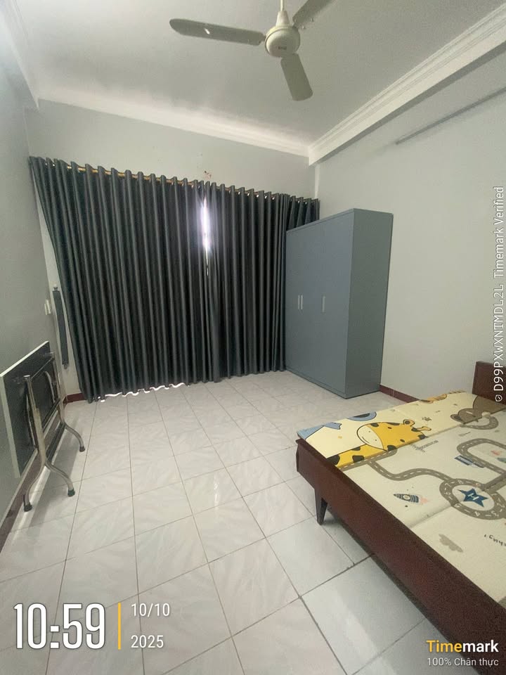 Phòng cho thuê đường Trần Nhân Tôn, quận 10, 44m² chỉ 4 triệu - Tiện nghi đầy đủ!