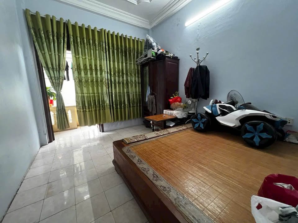 Nhà 3 tầng đường Hàm Nghi Đông Hương 45m² giá 2 tỷ - Đầu tư sinh lời!