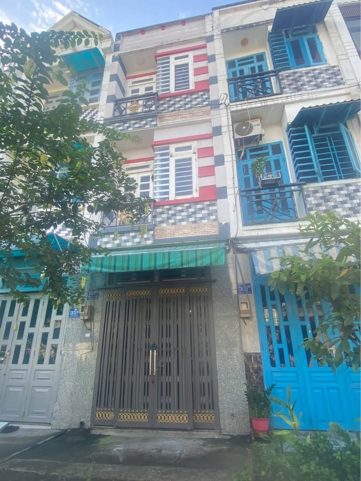 Nhà riêng Lê Thị Riêng, Quận 12, 22m² giá 1.55 tỷ - Cơ hội hiếm có không thể bỏ lỡ!