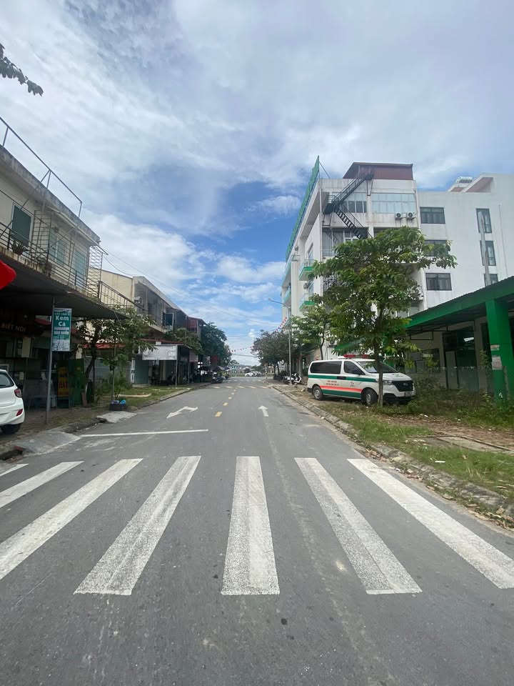 Đất nền KDC số 6 Hồng Thái, Việt Yên 74m² giá 4 tỷ - Vị trí đẹp, tiềm năng phát triển!