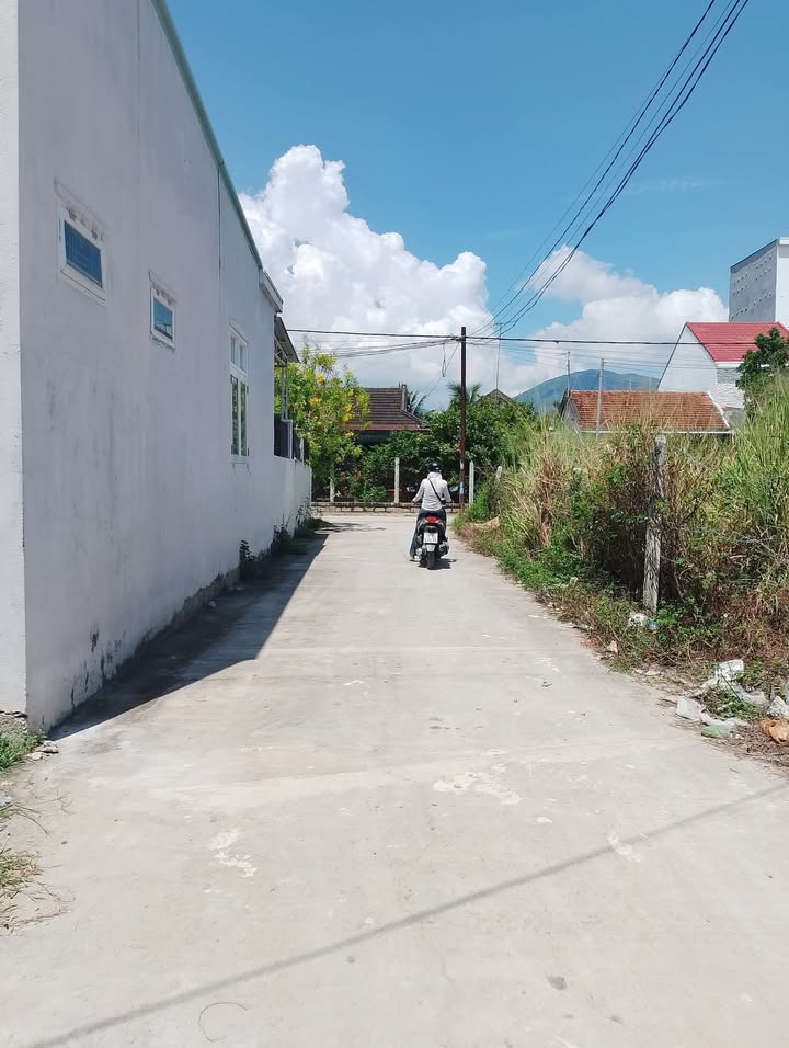 Nhà phố Diên An 66m² giá 2.49 tỷ - Sẵn sàng cho gia đình bạn!