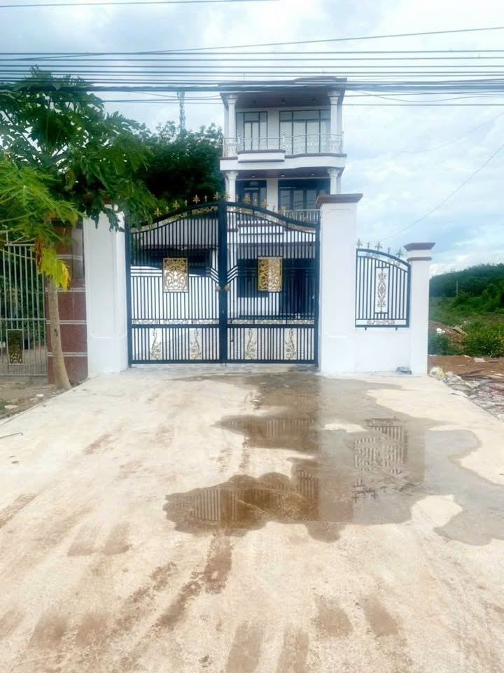 Nhà lầu cho thuê mặt tiền QL14, xã Tân Thành, huyện Bù Đốp - Giá chỉ 5 triệu/tháng!