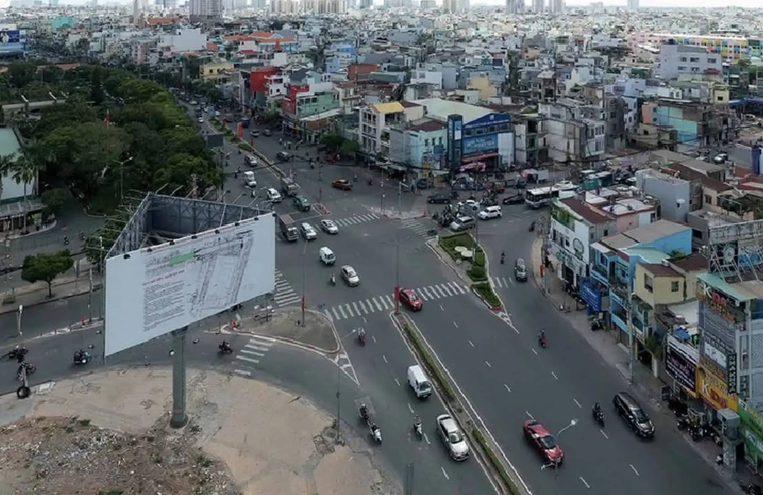 Nhà mặt tiền kinh doanh Cách Mạng Tháng 8, Quận 3 - 200m² giá 50 tỷ - Đầu tư sinh lời ngay!