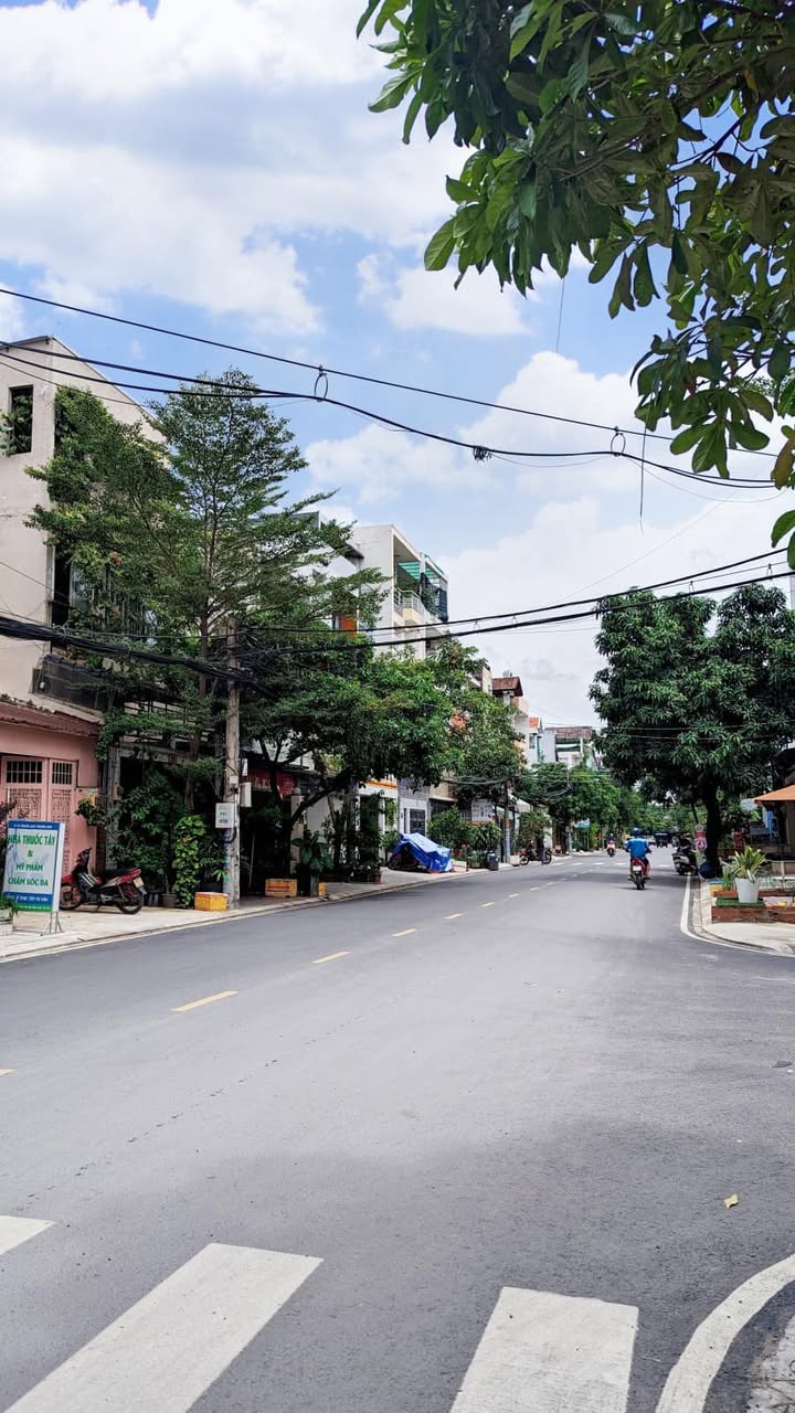 Mặt tiền đường Linh Đông Thủ Đức 85m² giá 5 tỷ - Đầu tư sinh lời ngay!