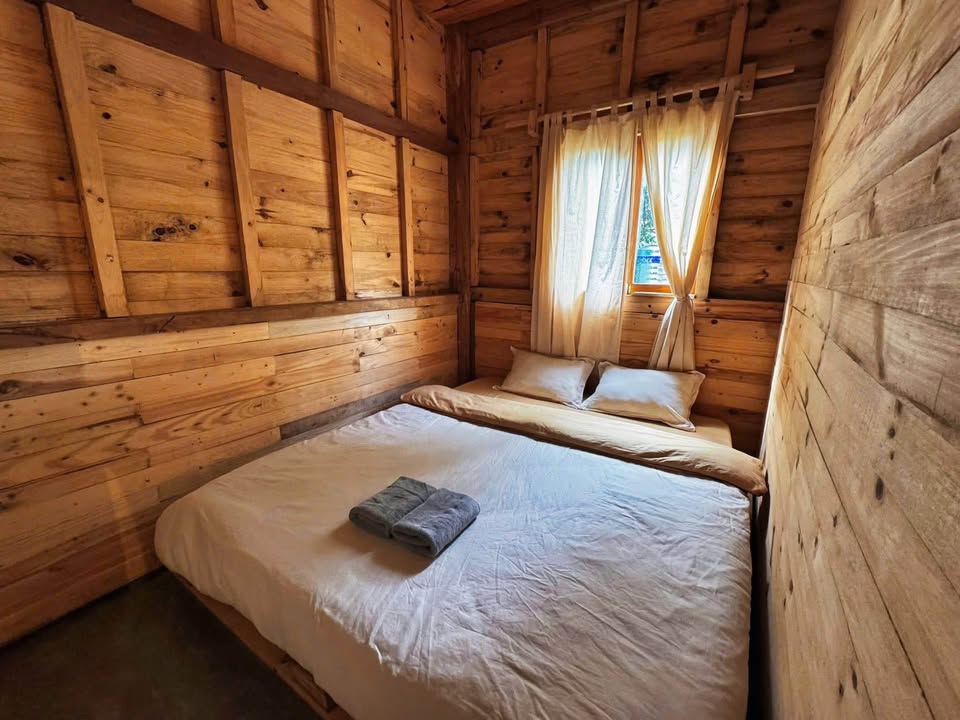 Homestay Ngô Quyền Măng Đen 182m² giá 6 tỷ - Đầu tư sinh lời ngay!