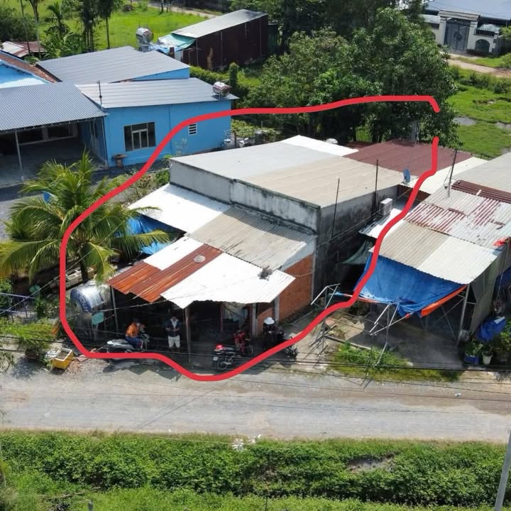 Nhà riêng Củ Chi 268.8m² giá 1.6 tỷ - Sổ hồng chính chủ