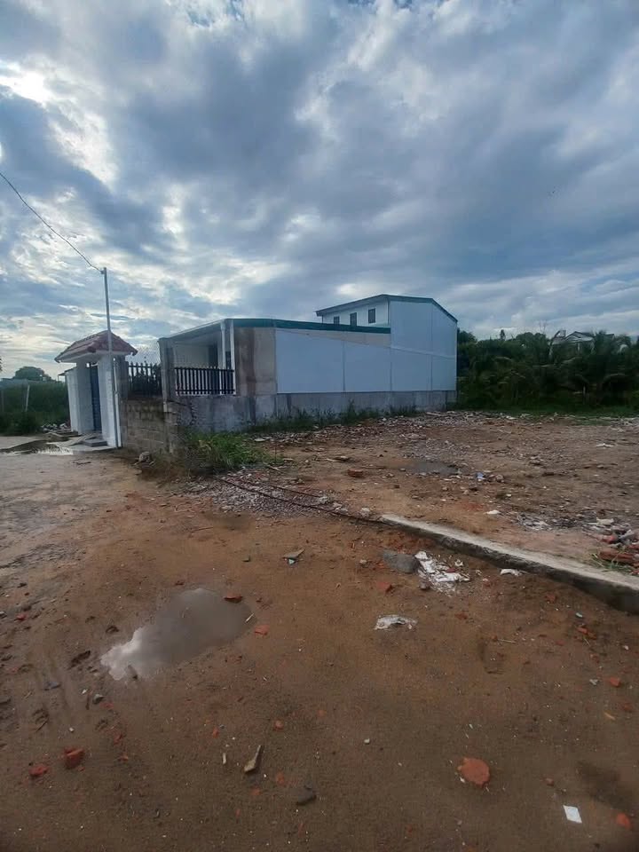 Đất thổ cư 102m² tại hẻm Võ Văn Tần, Phan Thiết - Giá 1.35 tỷ - Đầu tư sinh lời!