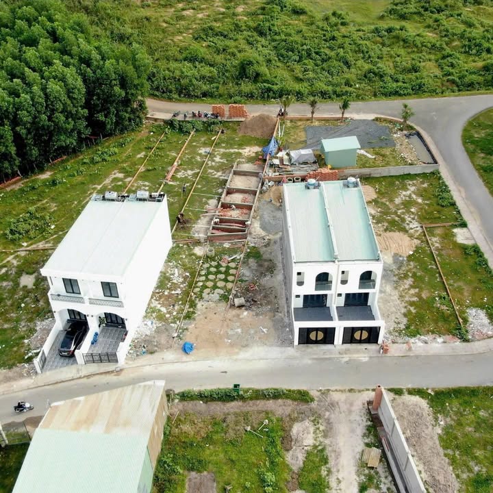 Nhà phố Lộc An, Long Thành 87m² giá 2.55 tỷ - Đầu tư sinh lời hấp dẫn!