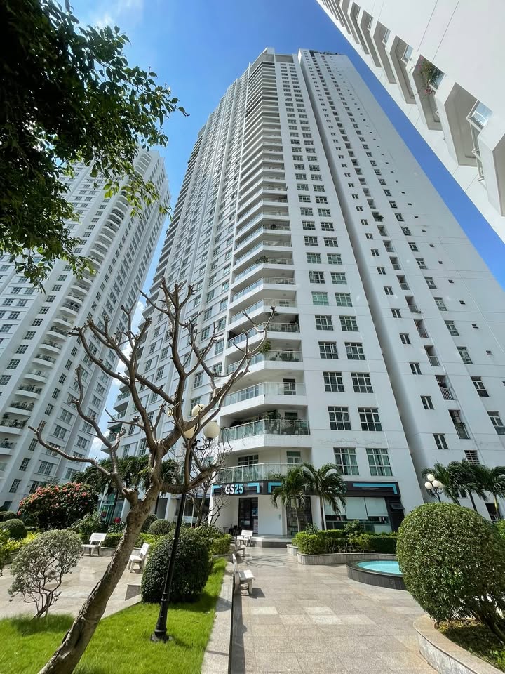 Căn hộ Penthouse Hoàng Anh Thanh Bình Quận 7 350m² giá 10 tỷ - Không gian sống lý tưởng cho gia đình!