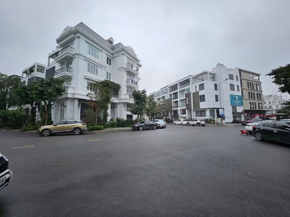 Shophouse cho thuê tại WaterFront City, Hải Phòng - Diện tích 120m², giá 35 triệu/tháng - Thích hợp làm văn phòng, spa!