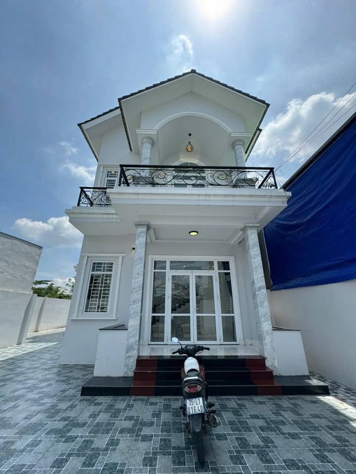 Biệt thự sân vườn mặt tiền 311m² giá 14.8 tỷ - Không gian nghỉ dưỡng lý tưởng!