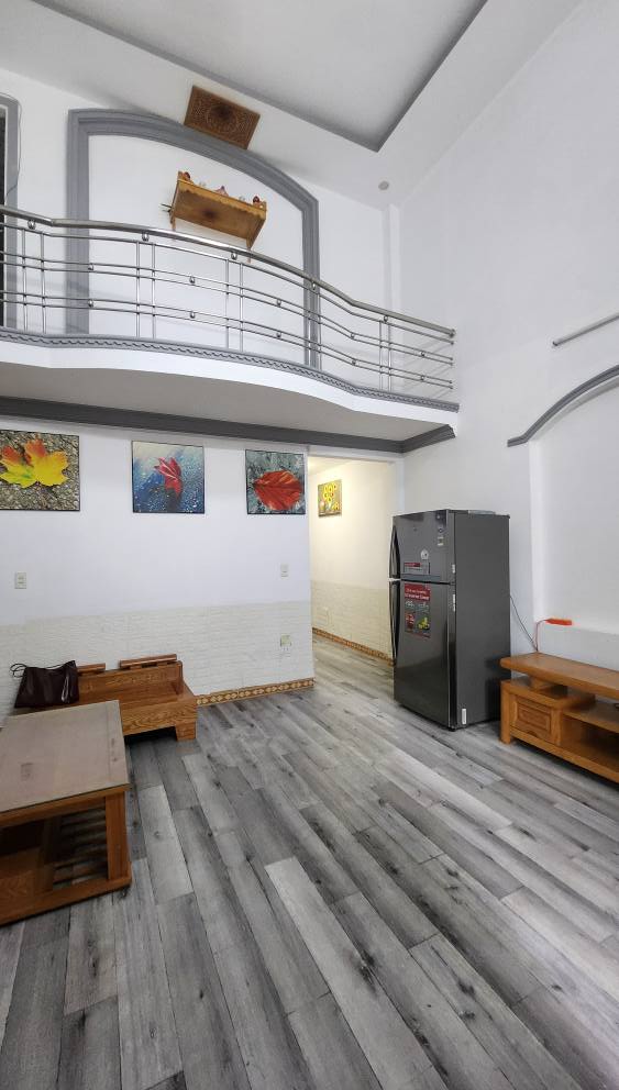 Nhà chính chủ bán tại Kiệt 384 Điện Biên Phủ, Đà Nẵng, 60.8m² giá chỉ 2.9 tỷ - Không gian yên tĩnh, nội thất đầy đủ!