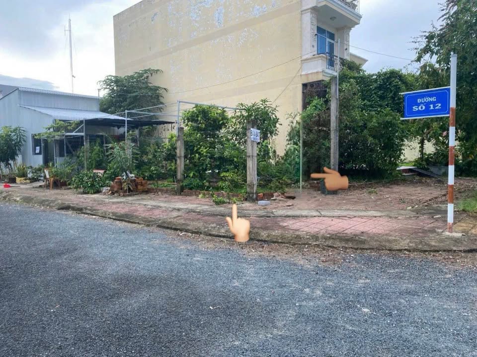 Đất nền góc 2 mặt tiền Phường Tân Xuyên, Cà Mau - Giá chỉ 1 tỷ!