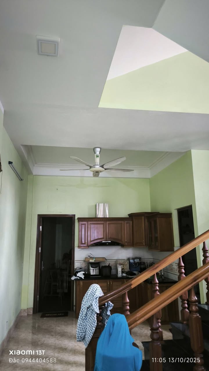 Nhà 3 tầng và xưởng kinh doanh tại Hùng Tiến, Vĩnh Bảo, 245m² - Giá chỉ 4 tỷ