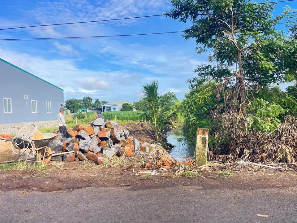 Đất mặt tiền đường nhựa Ea Kao 156m² giá 780 triệu - View suối cực đẹp!