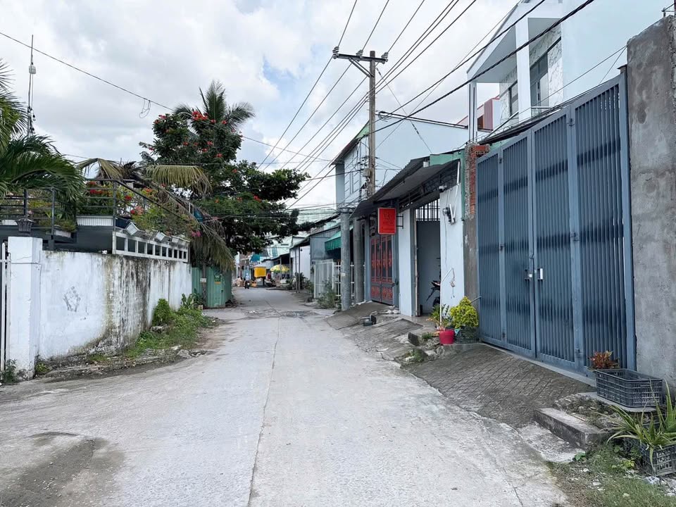 Nhà trệt lững mặt tiền Lò Mổ - Thông Trần Nam Phú 41m² giá 3.79 tỷ - Thương lượng chính chủ!