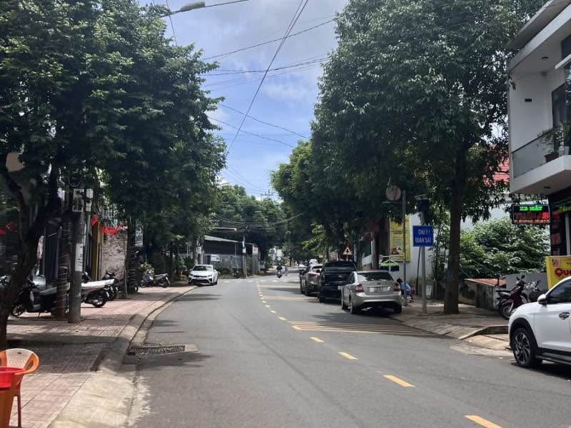 Mặt tiền kinh doanh Hoàng Hoa Thám, Buôn Ma Thuột 141m² giá 6.5 tỷ - Đầu tư sinh lời ngay!