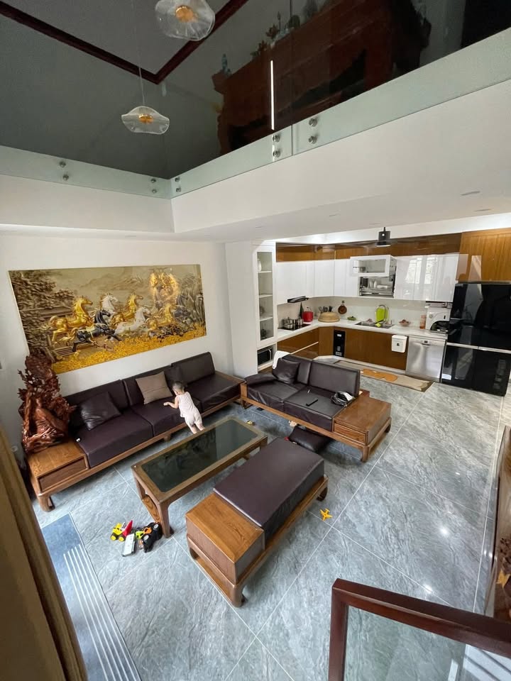 Nhà 3 tầng đẹp tại Việt Yên, Bắc Giang 76m² giá 6 tỷ - Sẵn sàng vào ở!