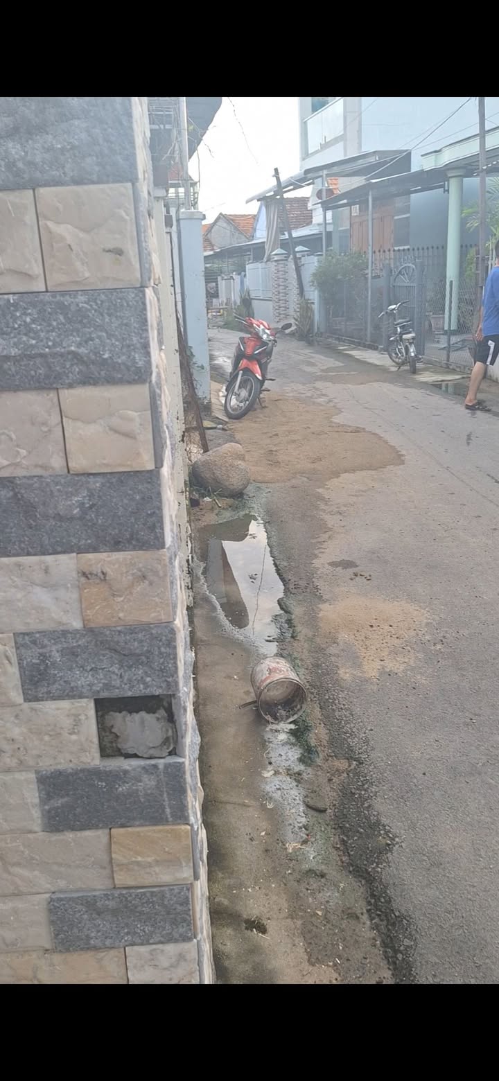 Nhà cấp 4 Vạn Thắng 142m² giá 1 tỷ - Cơ hội đầu tư hấp dẫn!