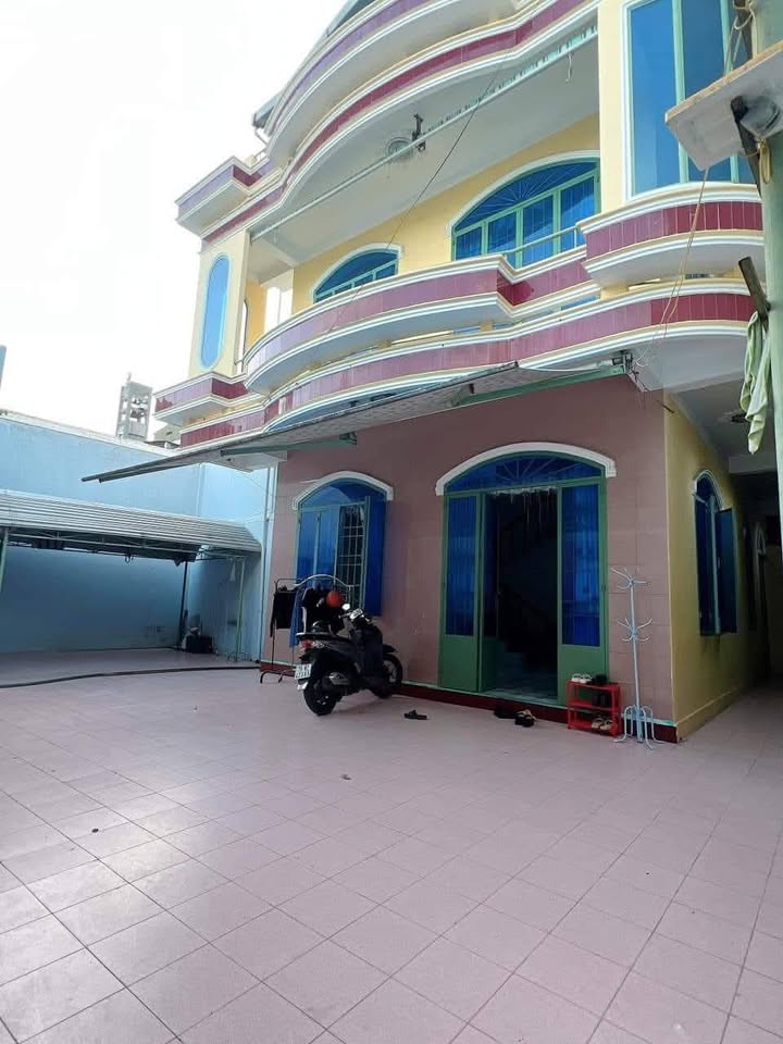 Phòng cho thuê trong nhà nguyên căn tại Mai An Tiêm, Nha Trang - Giá thỏa thuận, không gian rộng rãi!