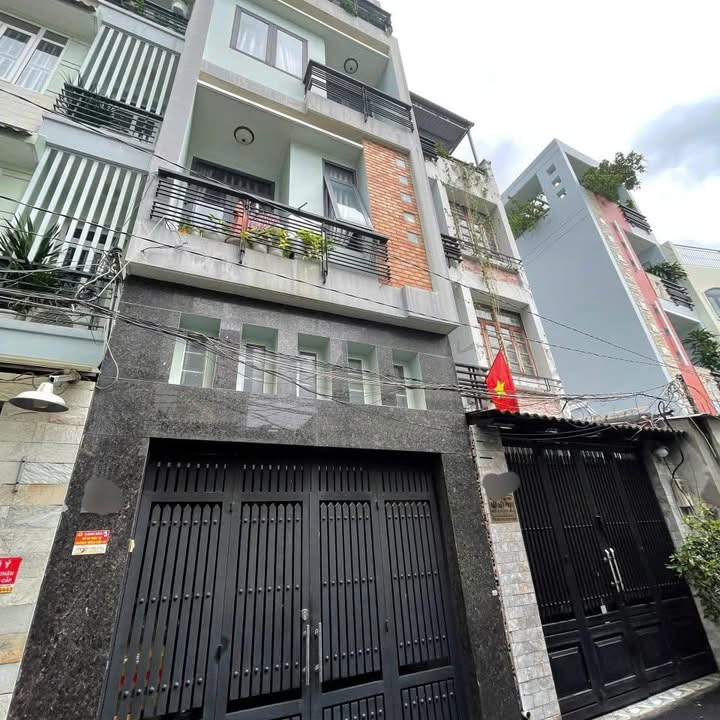 Nhà hẻm 224 Ung Văn Khiêm, Bình Thạnh 61m² giá 13 tỷ - Ô tô vào tận nơi!