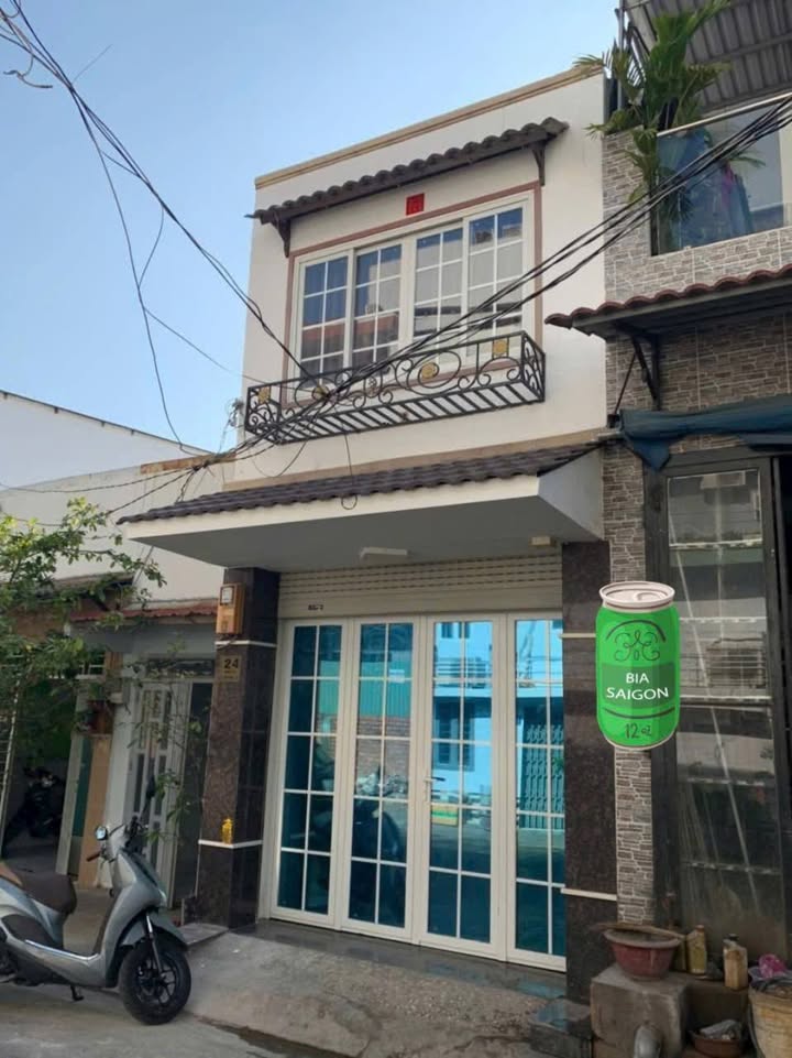 Nhà nguyên căn cho thuê đường số, P.Tân Kiểng, Q.7 - Full nội thất, ô tô đỗ cửa!